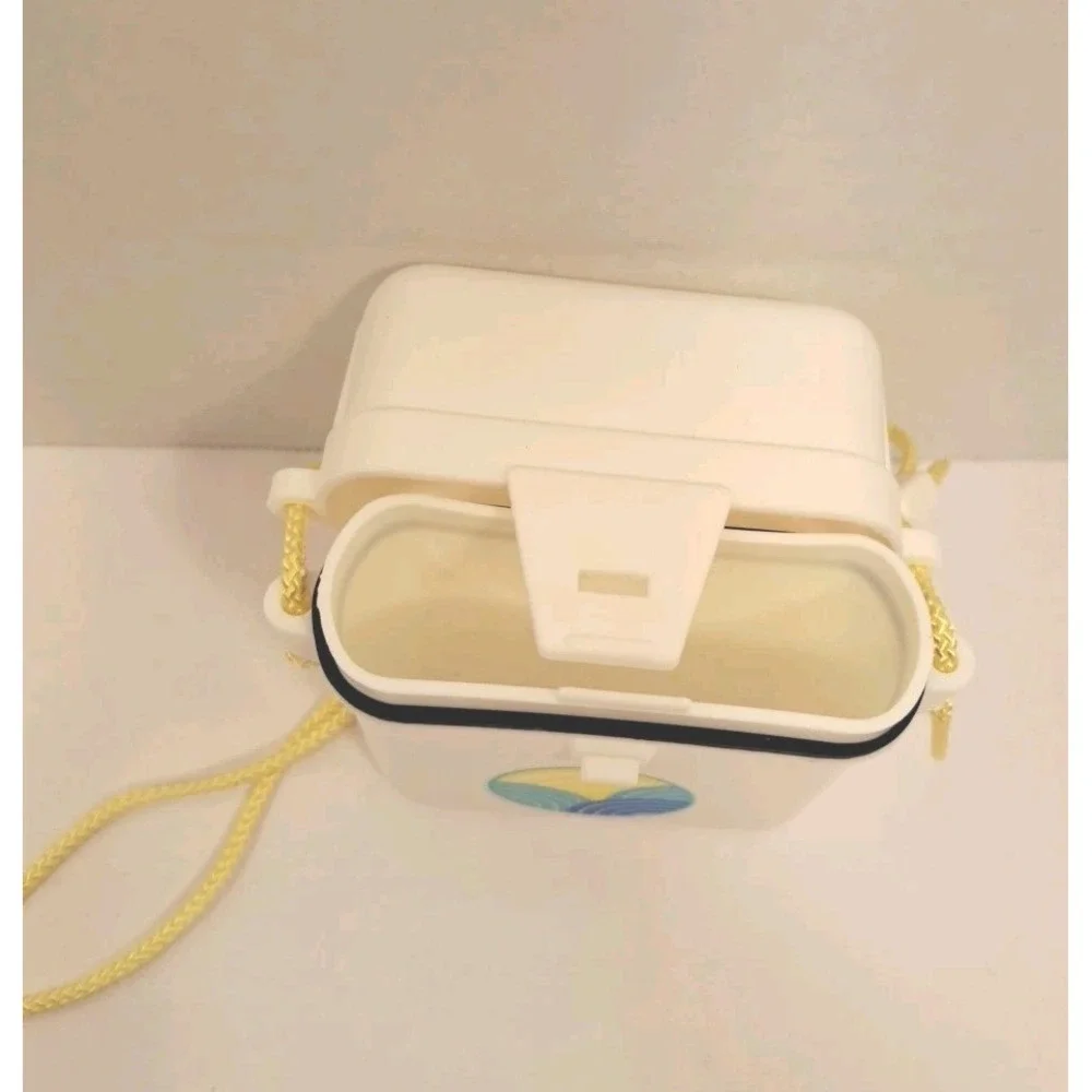 Avon Sun'N Fun Caddy Vintage Waterproof Case Retro